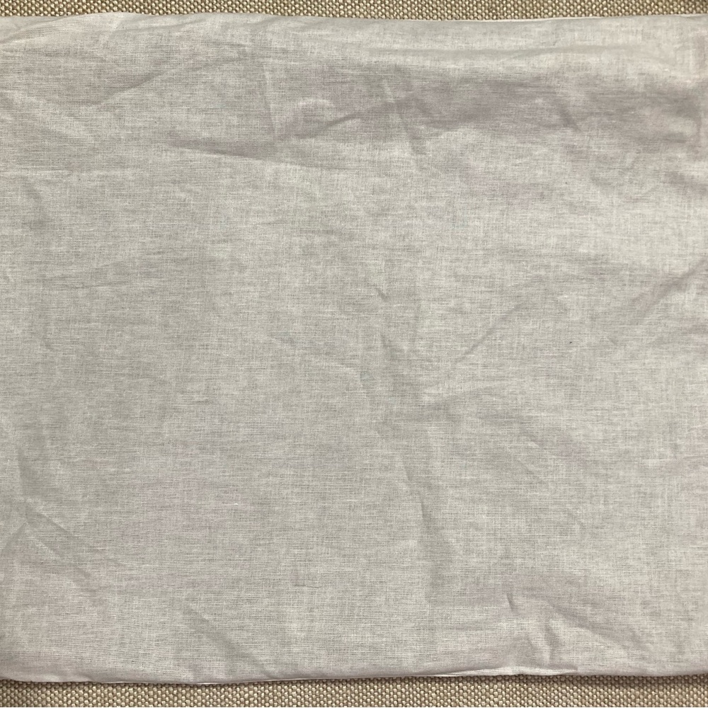 Saint Laurent Dust Bag. Measures at 15x11.5 - Picture 7 of 8